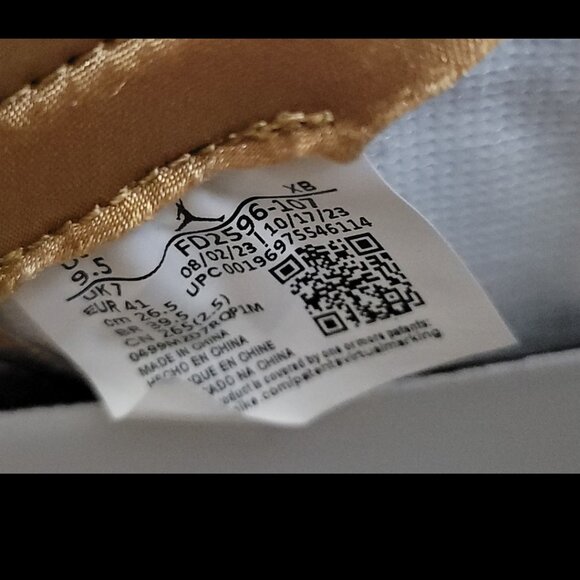 Women's Nike Air Jordans 1 Reto Ho OG - Picture 8 of 9